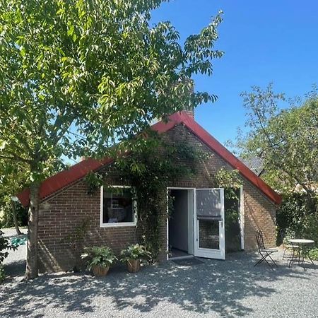 Bed & Breakfast+ De Kooimolen Dreumel 외부 사진